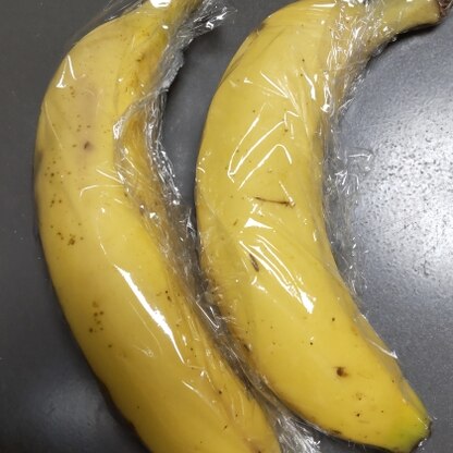 sweetさんこんばんは。
バナナは一週間分まとめ買いしているので、週の後半までがんばって長持ちしてもらいたいです～(^∇^)